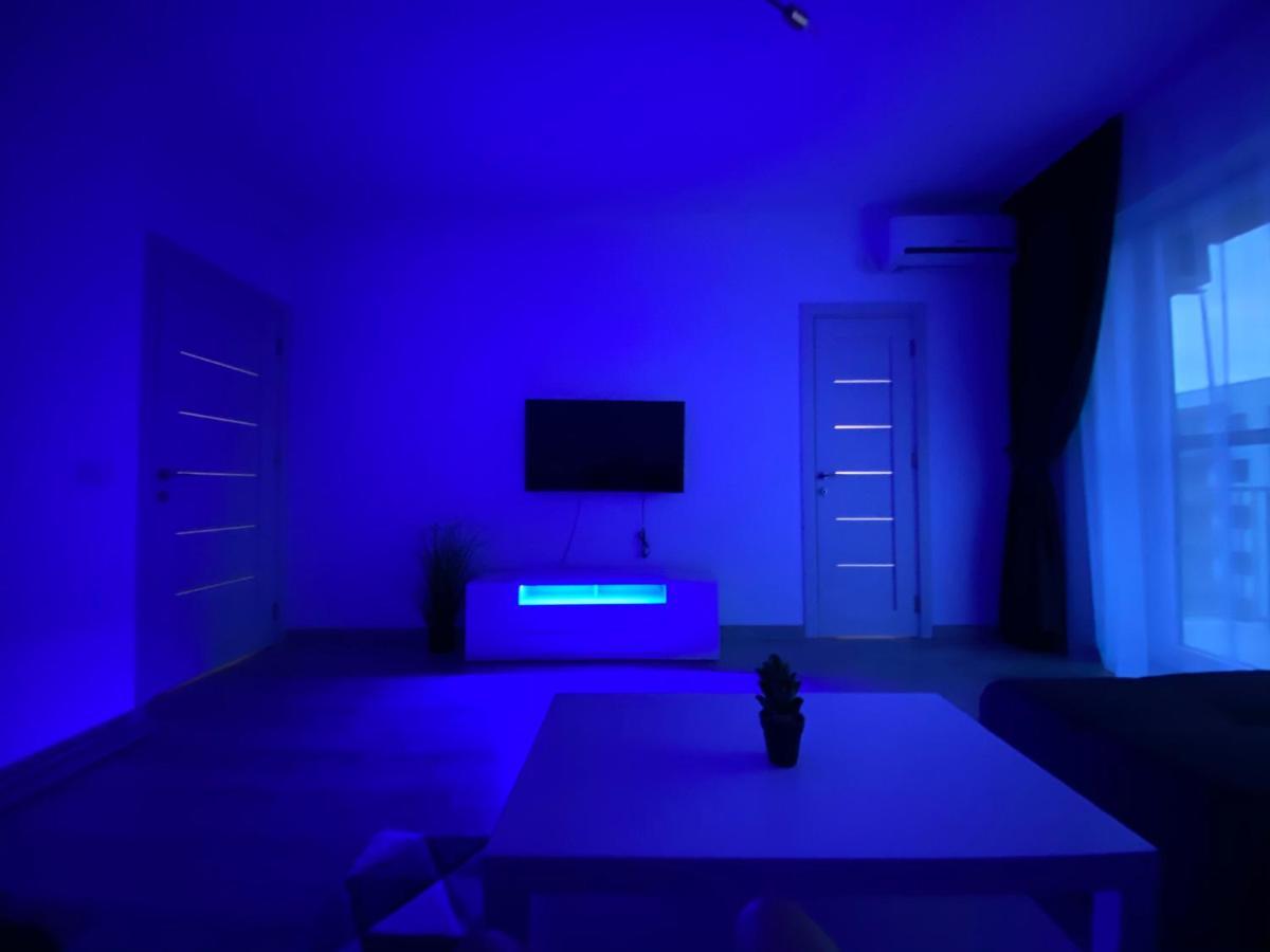 Rose Luxury Apartment Oradea - Felix エクステリア 写真