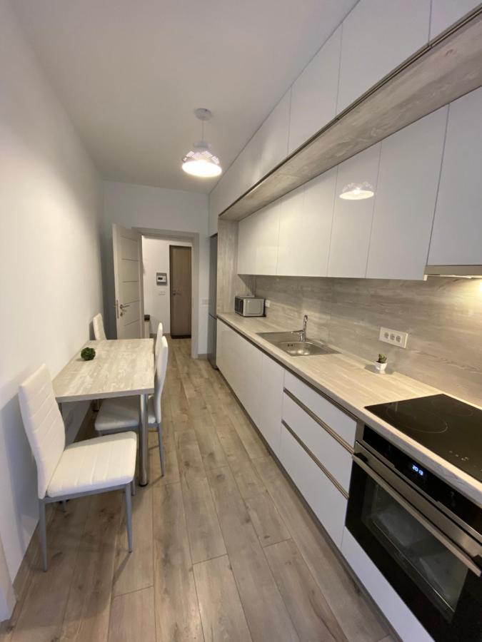 Rose Luxury Apartment Oradea - Felix エクステリア 写真